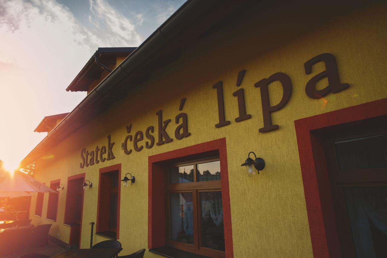 Готель Statek Ceska Lipa Myslovice Клатови Екстер'єр фото
